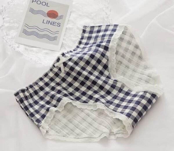 Cotton Women's Underwear Fashion Bow Comfort Panties Mid Waist Seamless Thread Underpants New Girl Love Briefs Female Lingerie - Image 3
